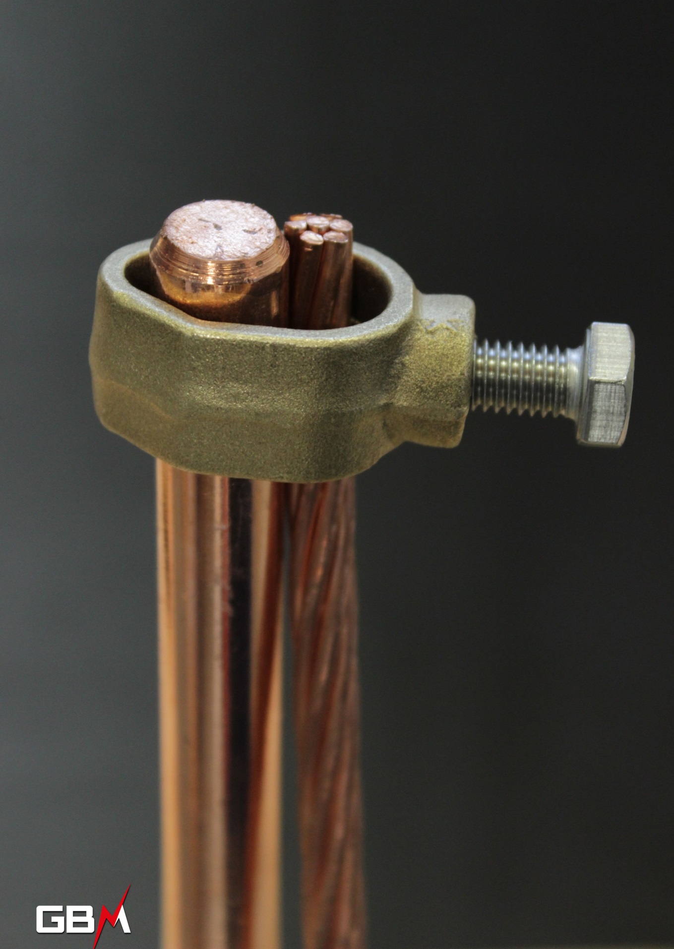 Connecteur cuivre pour câble 16mm² et serrage M5